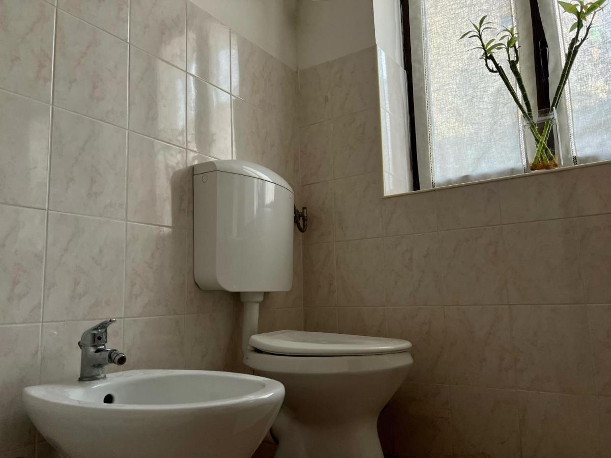 Novi Ligure Private Apartment Kültér fotó