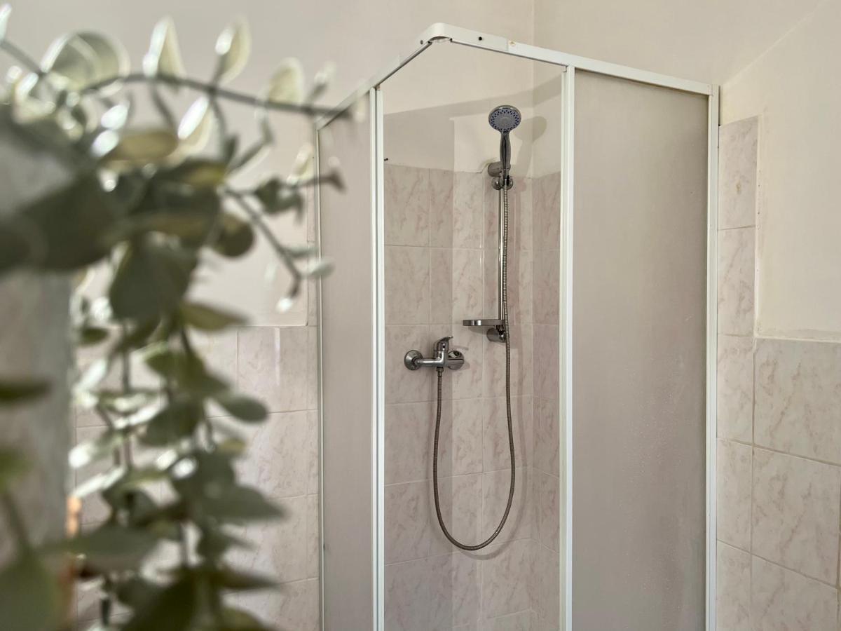 Novi Ligure Private Apartment Kültér fotó